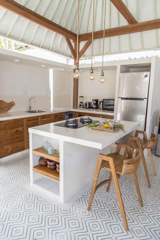 Villa Azcoyen - 3Br Villa In Canggu Zewnętrze zdjęcie